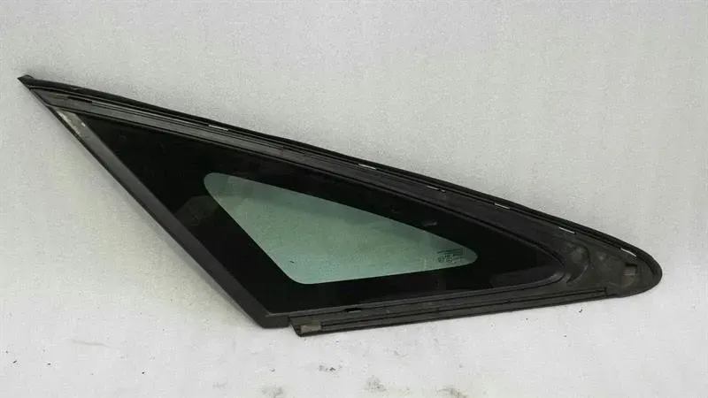 Jaguar XJ Left Rear 1/4 Glass C2D13554 Door Glass 1/4 Rear LH C2D13551 — Europe Delivery