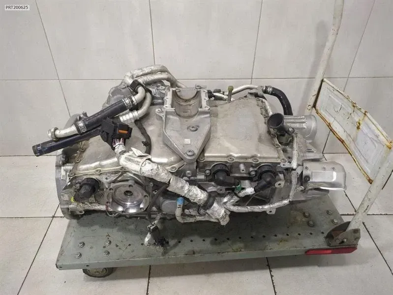 Ferrari F173 SF90 STRADALE Gearbox 762844 SF90 Transmission 990446 847147 923612 — Europe Delivery