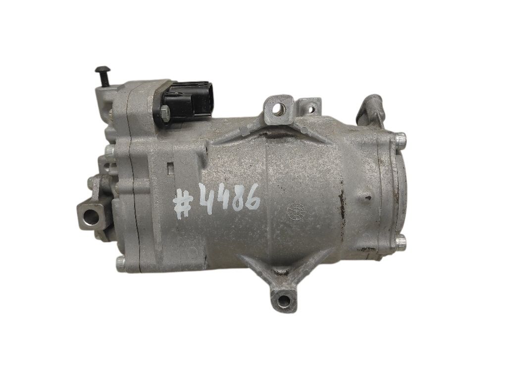 926005SA0A AC Compressor NISSAN LEAF II (ZE1) (2017-2025) — Europe Delivery