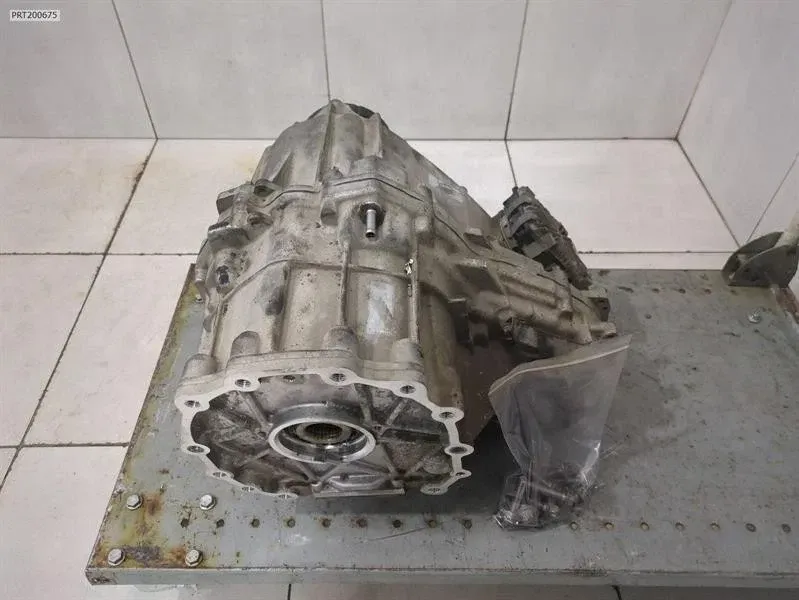 MERCEDES G-WAGEN W463 TRANSFER BOX A4632803300 TRANSFER CASE 18-24 2ND GEN — Europe Delivery