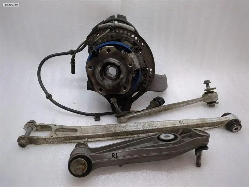 Porsche Boxster 981 Left Rear Hub 98133115707 Wheel Bearing Housing Rear Left — Europe Delivery