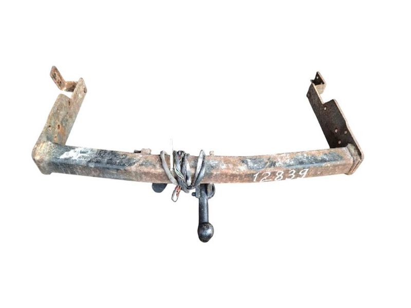 Towbar KIA SORENTO I (JC) (2002-2009) — Europe Delivery
