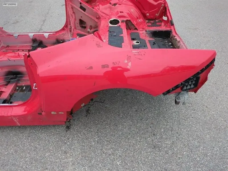 Panneau latéral arrière gauche Ferrari California F149 08-14 81962711 — Livraison en Europe