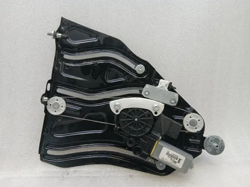 Ferrari California F149 Fensterheber hinten rechts 69845100 — Europa-Versand