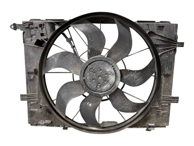 0999061000 A0999061100 0999061200 0999061400 0999061800 Radiator Fan Electric MERCEDES-BENZ C-CLASS (W205) (2013-2021) — Europe Delivery