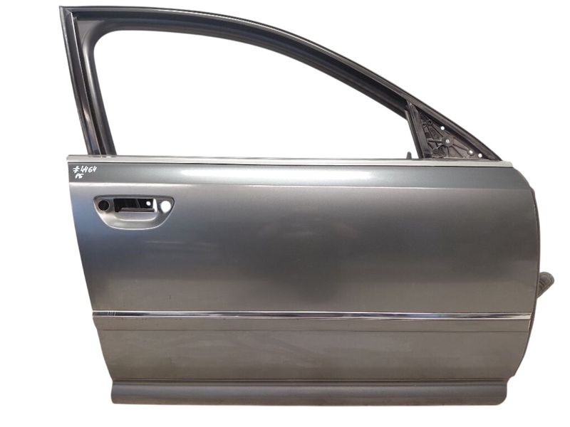 4E0831052C 4E0831420K Durvis Priekšējās Labās AUDI A8 (4E) (2002-2010) — Piegāde Eiropā