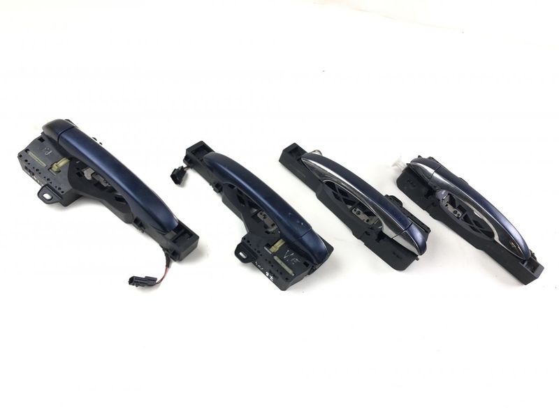 806070218R Door Handle Exterior Front Left RENAULT TALISMAN (L2M, KP) (2013-2022) — Europe Delivery
