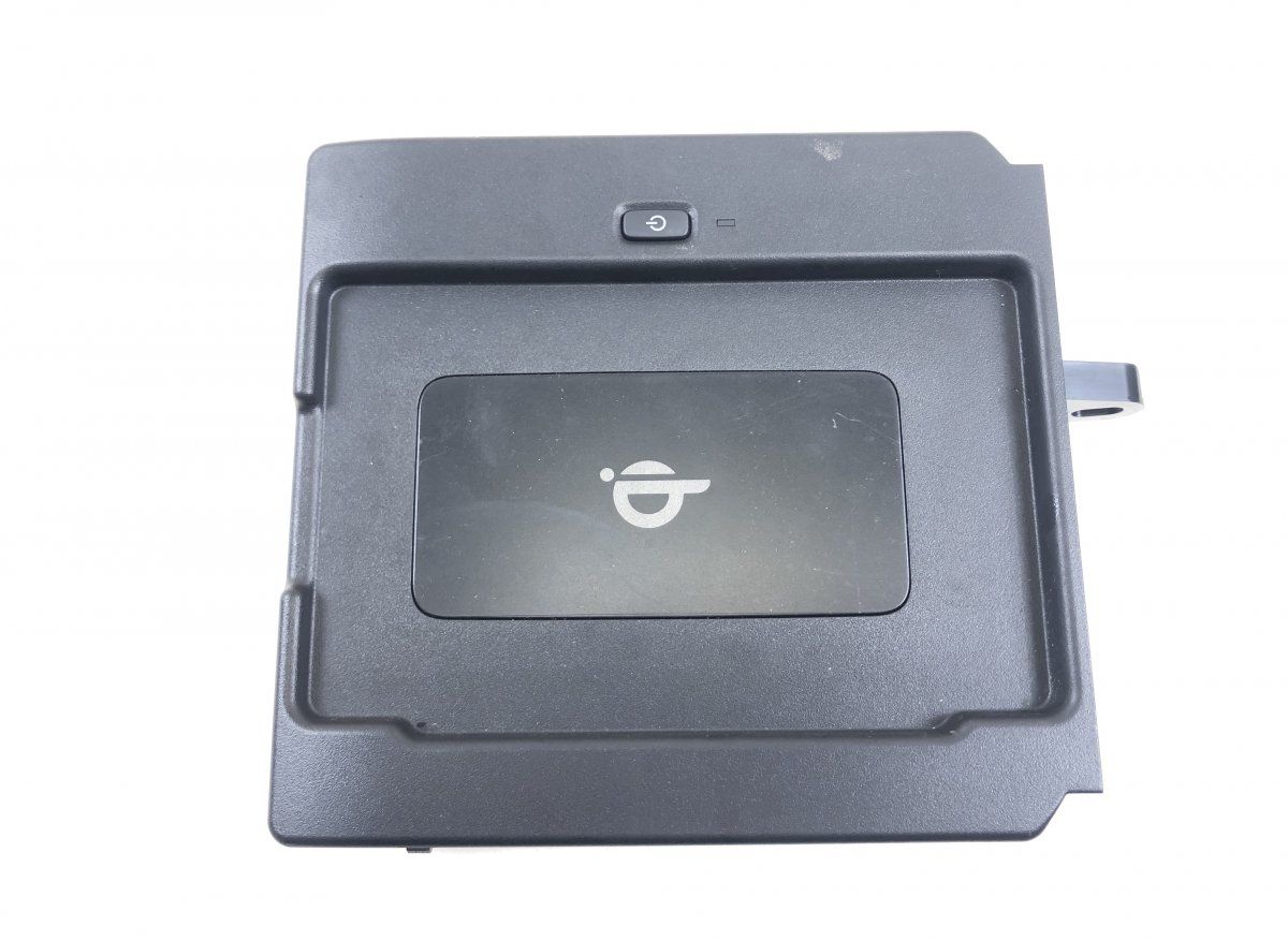 861C078021 Battery charger LEXUS NX I (AZ10) (2014-2021) — Europe Delivery