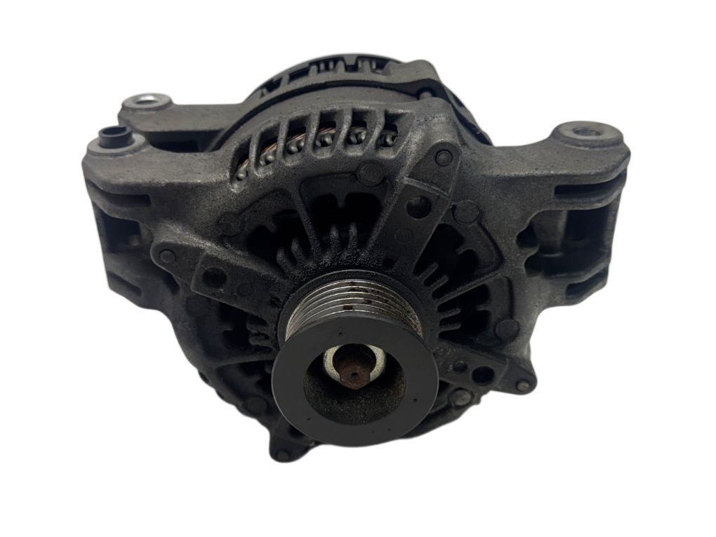 28353124485 104210-6370 1042106370 Ģenerators MASERATI QUATTROPORTE VI (M156) (2013–2023) — Piegāde Eiropā