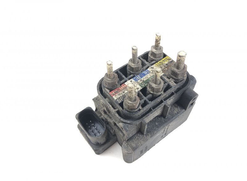 A2123200358 Air suspension valve block MERCEDES-BENZ S-CLASS (W221) (2005-2013) — Europe Delivery
