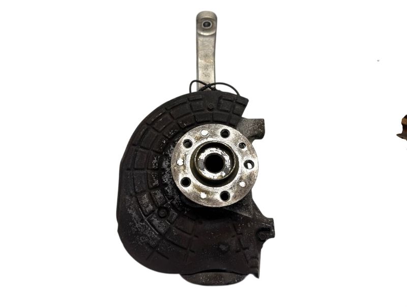 670001898 Wheel bearing housing front right MASERATI QUATTROPORTE VI (M156) (2013–2023) — Europe Delivery