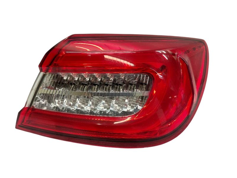 6700016280 Tail light, right MASERATI QUATTROPORTE VI (M156) (2013–2023) — Europe Delivery