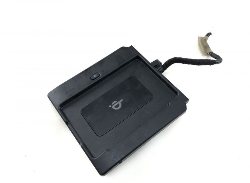 861C078022 Battery charger LEXUS NX I (AZ10) (2014-2021) — Europe Delivery