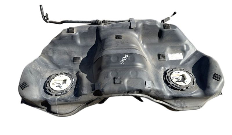06700022130 670002213 zbiornik paliwa MASERATI QUATTROPORTE VI (M156) (2013–2023) — Dostawa w Europie