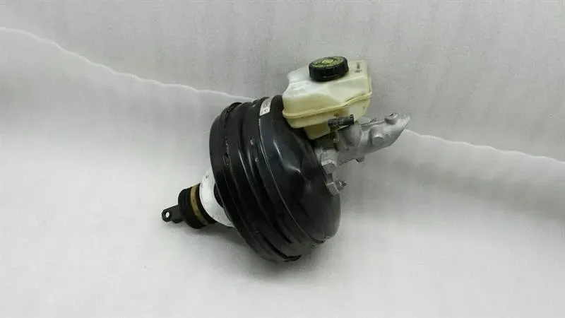 Mercedes-Benz CLS Brake Servo C219 — Europe Delivery