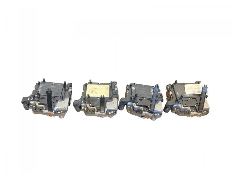 G24M0224 00107456A3 00401975A3 00406403A3 00406403A2 Gearbox Control Unit VW PASSAT B7 / ALLTRACK (2010-2015) — Europe Delivery