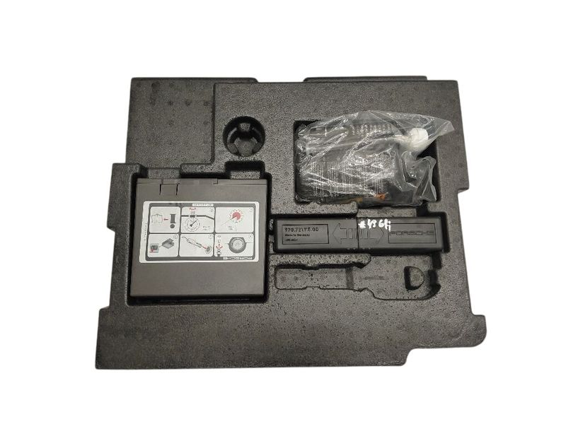 97055141400 97072111500 99765205500 Tool kit PORSCHE PANAMERA I (970) (2009-2016) — Europa-Versand