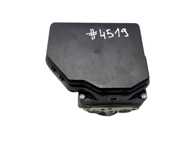 GMM1-437A0 GMM1437A0 133000-6470 1330006470 ABS hydraulic unit / pump MAZDA 6 (GJ, GL) (2012-2020) — Europe Delivery