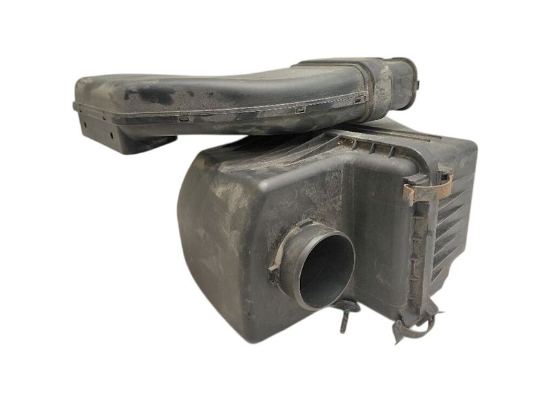 281102S100 Air Cleaner (filter box) KIA SPORTAGE III (SL) (2010-2015) — Europe Delivery