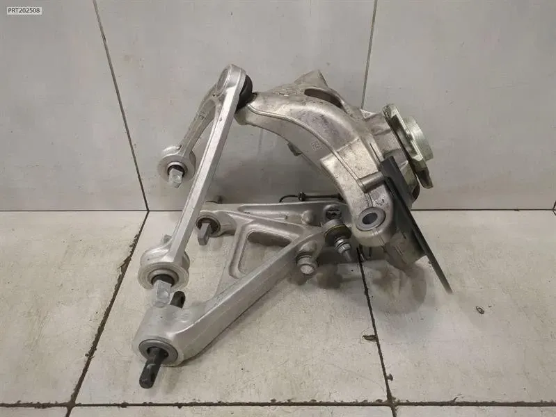 Ferrari SF90 Left Front Hub F173 — Europe Delivery