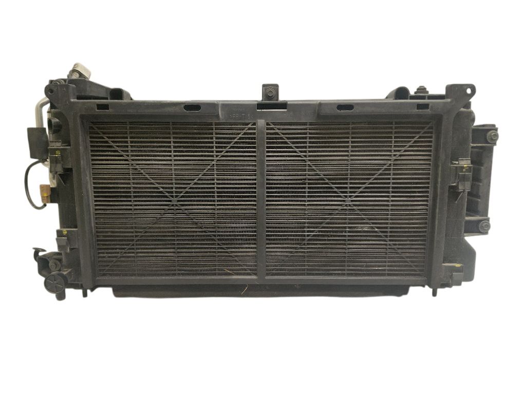 214105SH0A 214813NL1B 921005SH0A 21493B210B Radiator set NISSAN LEAF II (ZE1) (2017-2025) — Europe Delivery