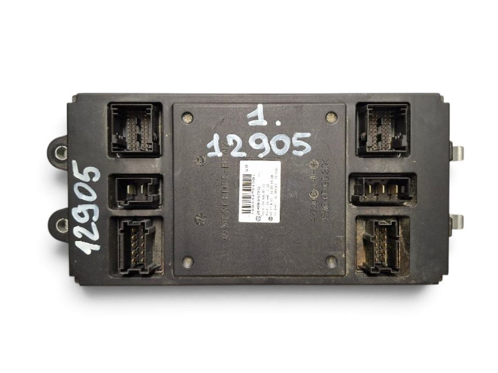 A1645457932 Fuse box MERCEDES-BENZ ML-CLASS (W164) (2005-2011) — Europe Delivery