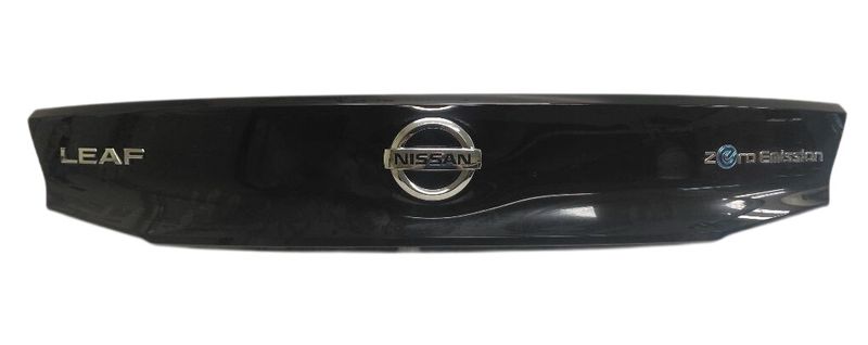 908105SK0A 908105SK0B Bootlid / tailgate reflector panel NISSAN LEAF II (ZE1) (2017-2025) — Europe Delivery