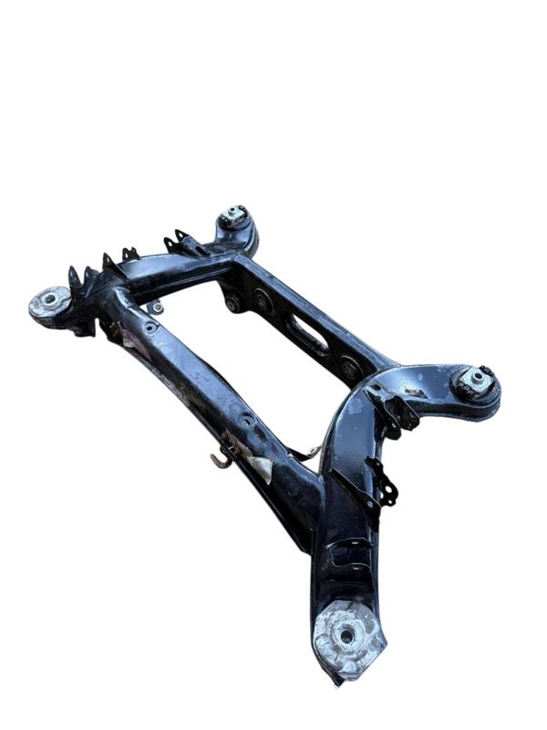 A2043520914 2043520914 A2123504105 A2043504808 Rear axle Beam MERCEDES-BENZ GLK-CLASS (X204) (2008-2015) — Europe Delivery