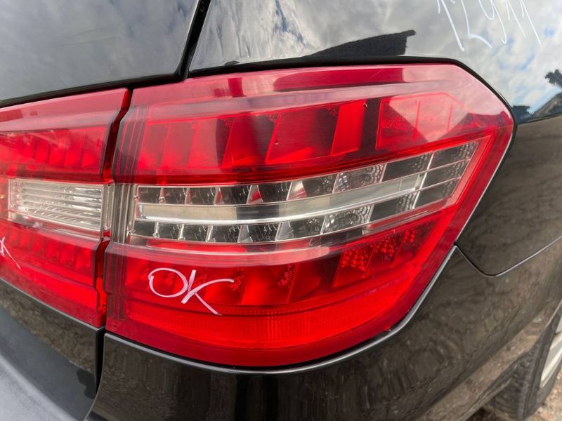 A2128204064 Tail light, right MERCEDES-BENZ E-CLASS (W212) (2009-2016) — Europe Delivery