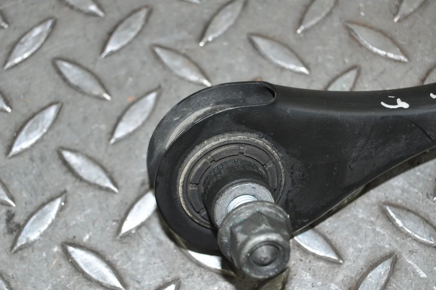 Hinten links Querlenker VW GOLF (VII 5G1, BQ1, BE1, BE2) (2012-2021) — Europa-Versand
