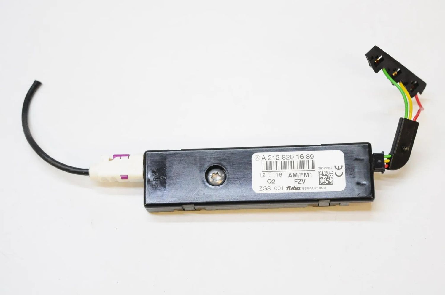 A2128201689 Antennförstärkare MERCEDES-BENZ E-CLASS (W212) (2008-2016) — Leverans i Europa