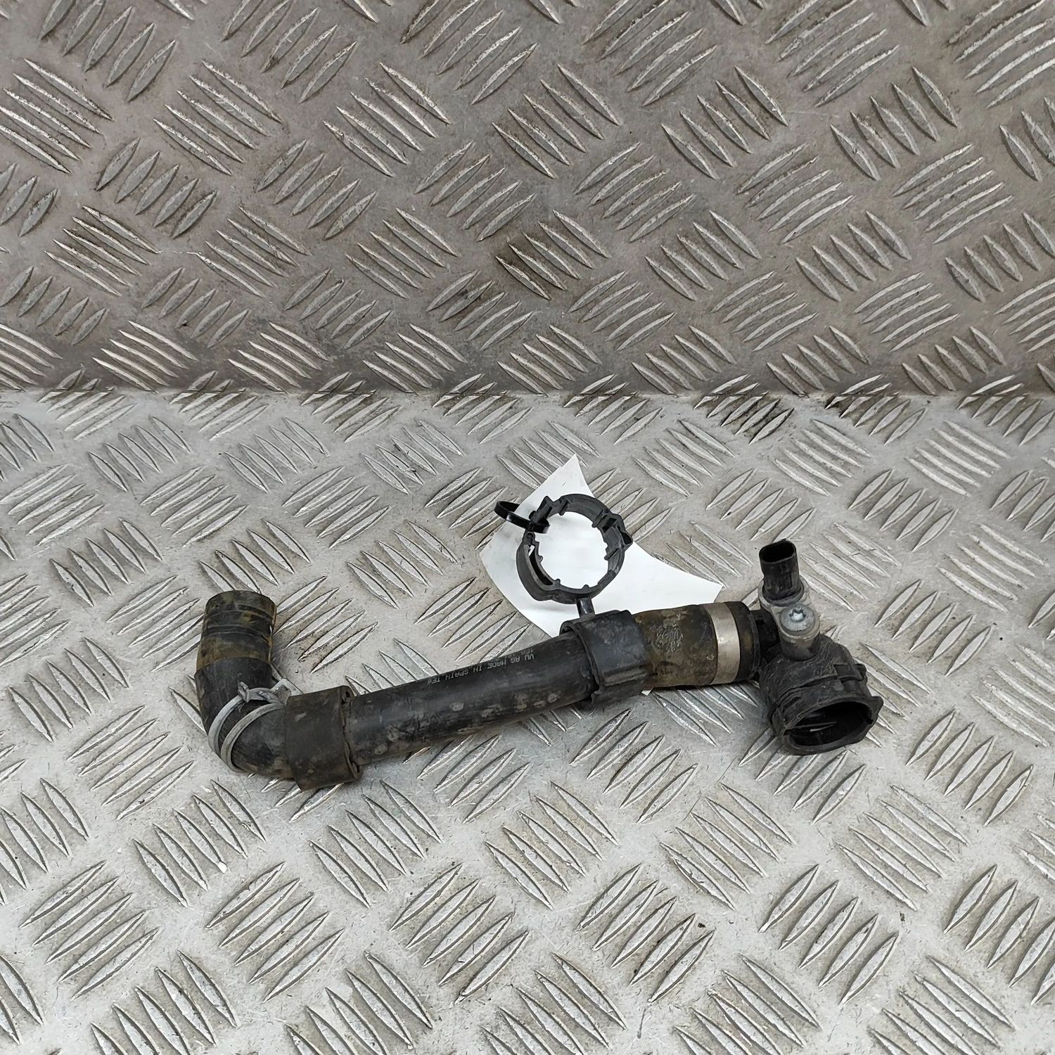 1EA121036F Маркуч за охладителна течност VW ID.3 (E11) (2019-...) — Доставка в Европа