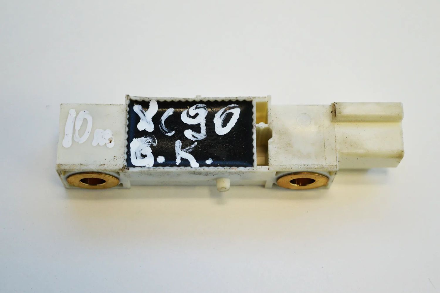 8651755 Bak vänster krocksensor VOLVO XC90 (I) (2002-2014) — Leverans i Europa