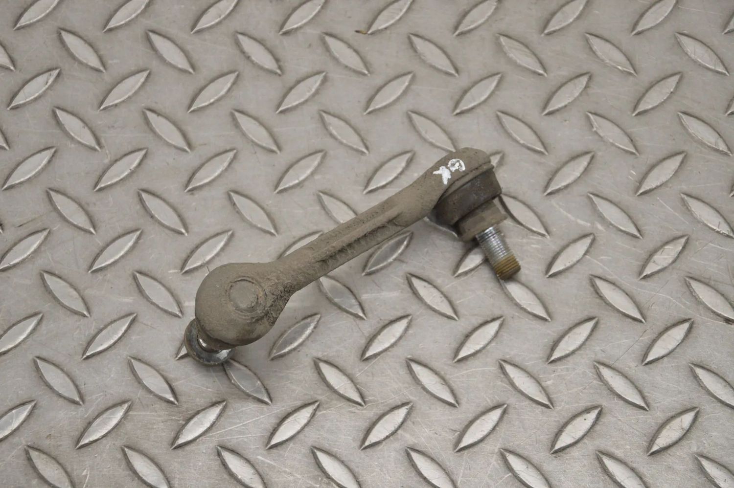 Заден ляв stabilizer link INFINITI FX (2008-...) — Доставка в Европа