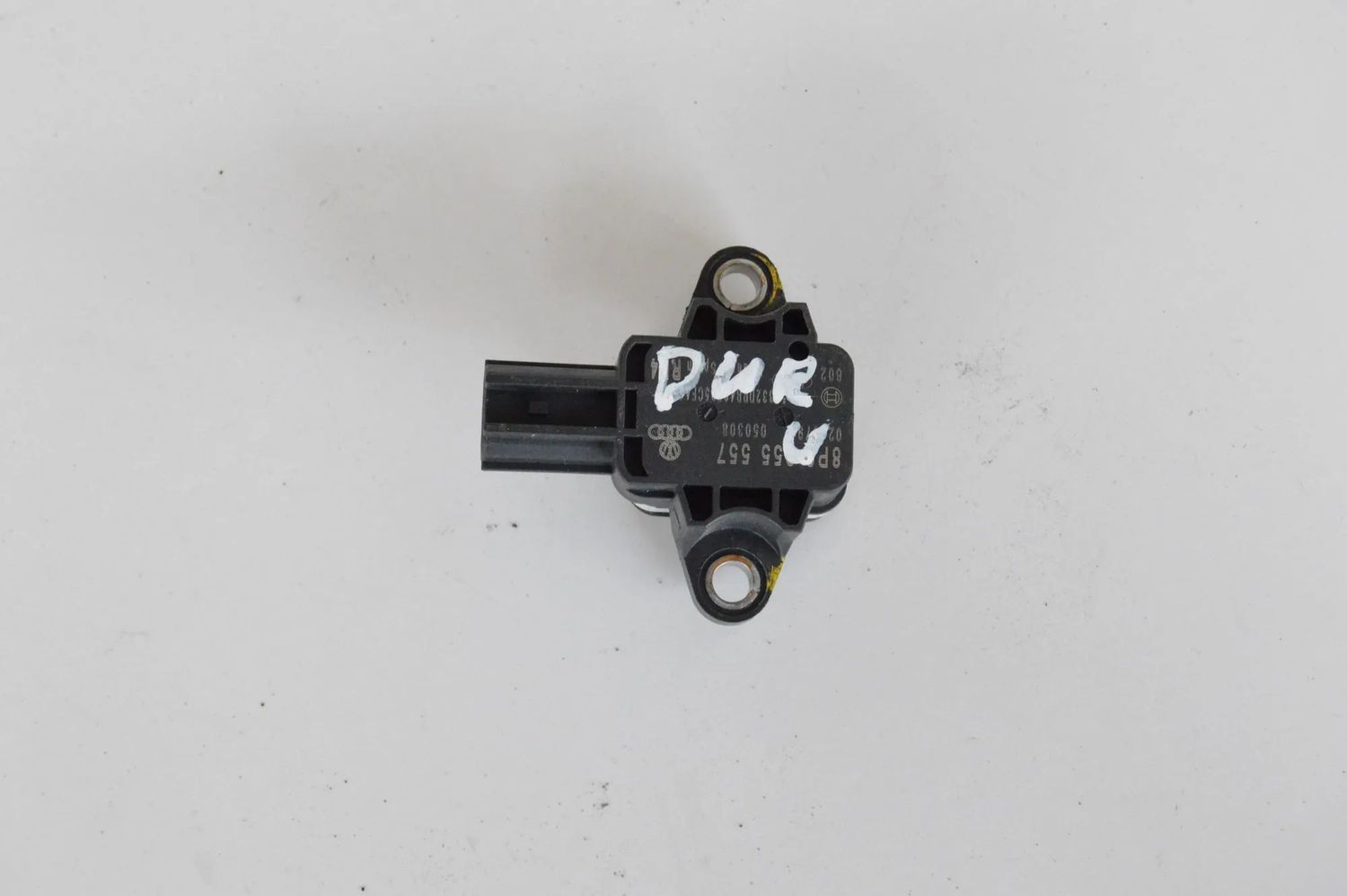 8P0955557 Links Seite Aufprallsensor AUDI A3 (Cabrio 8P7) (2008-2013) — Europa-Versand