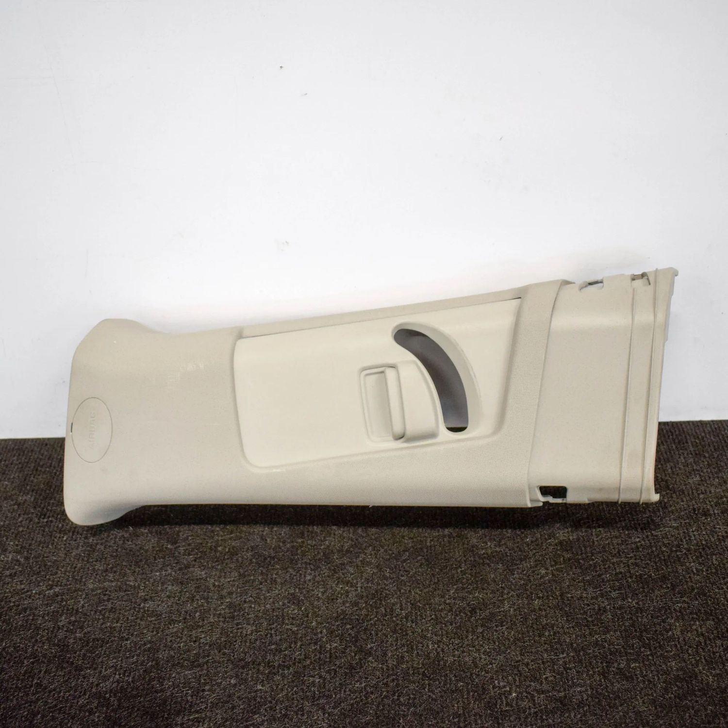 95190854, 95914633 Left Side B Pillar Trim OPEL MOKKA (MOKKA X) (2012-...) — Europe Delivery