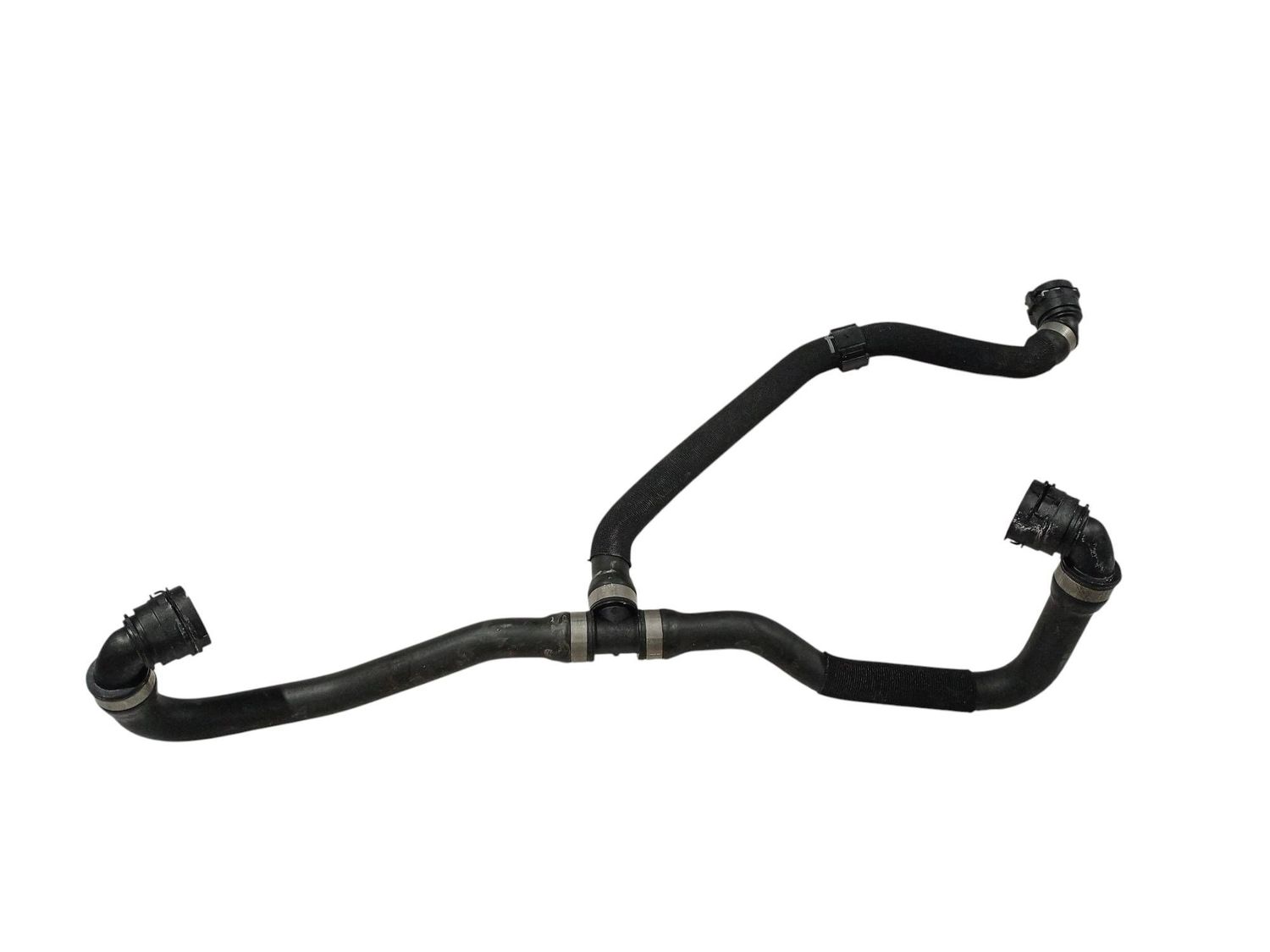 BMW X7 Engine coolant pipe/hose OEM 9T63620 — Europe Delivery