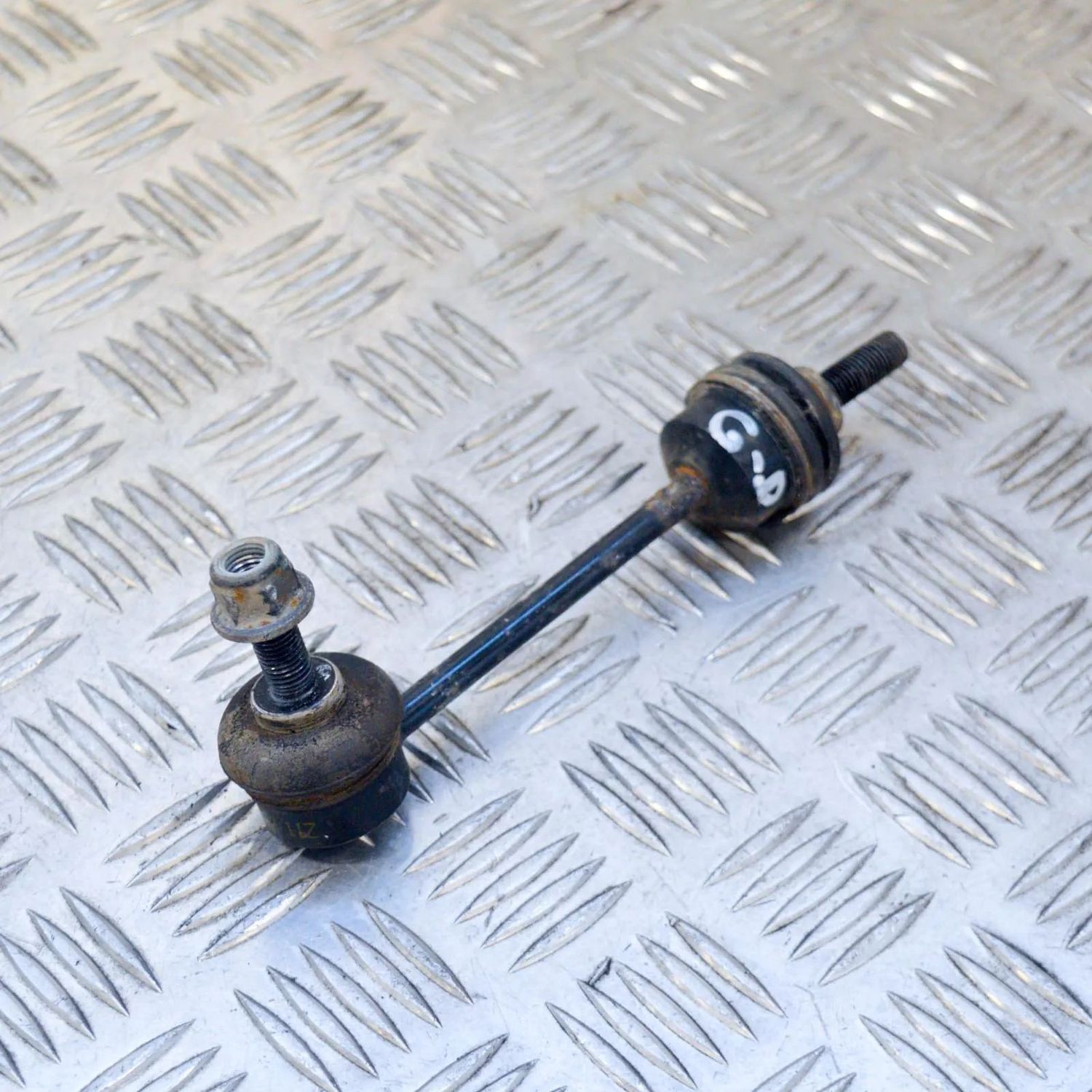 Rear Right Stabilizer Link TESLA MODEL S (2012-...) — Europe Delivery