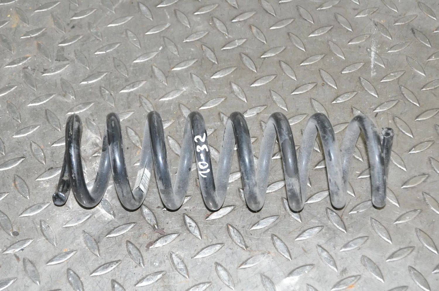 Rear Right Coil Spring BMW 4 SERIES (Coupe F32, F82) (2013-2020) — Europe Delivery
