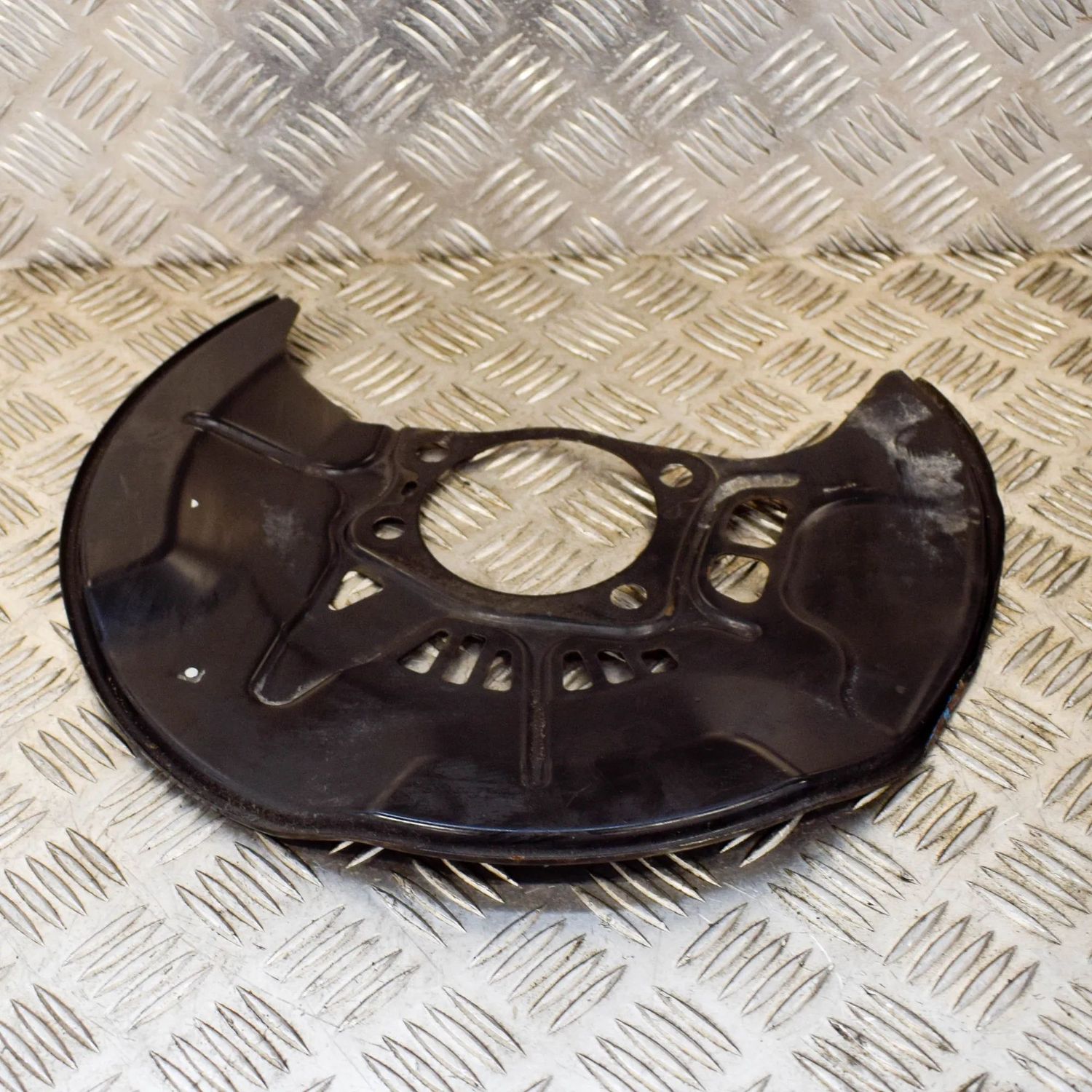 Front Left Brake Disc Protection BMW 3 SERIES (E90) (2004-2011) — Europe Delivery