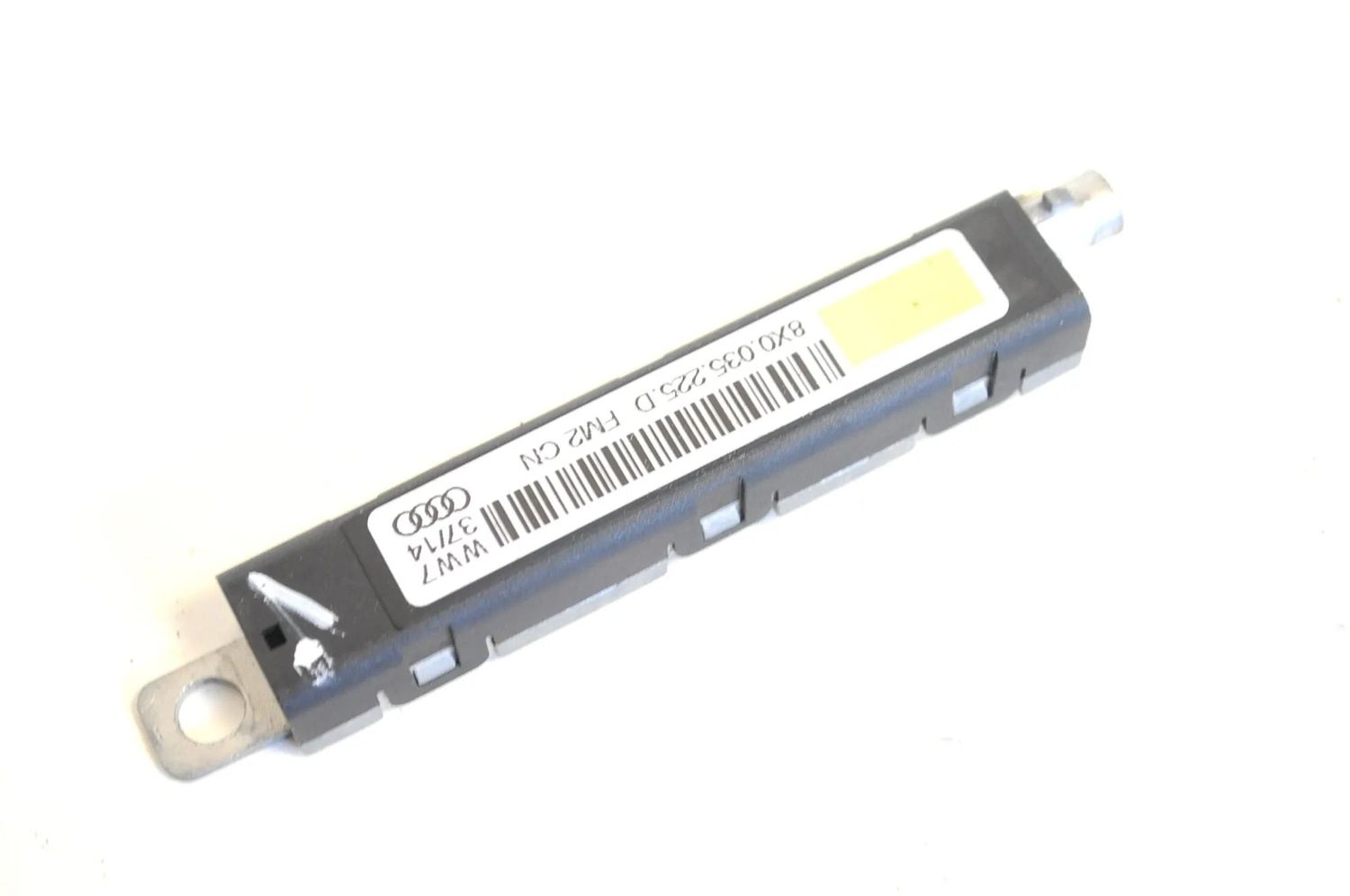 8X0035225D Antenna Amplifier AUDI A1 (Sportback 8XA, 8XF) (2011-2018) — Europe Delivery