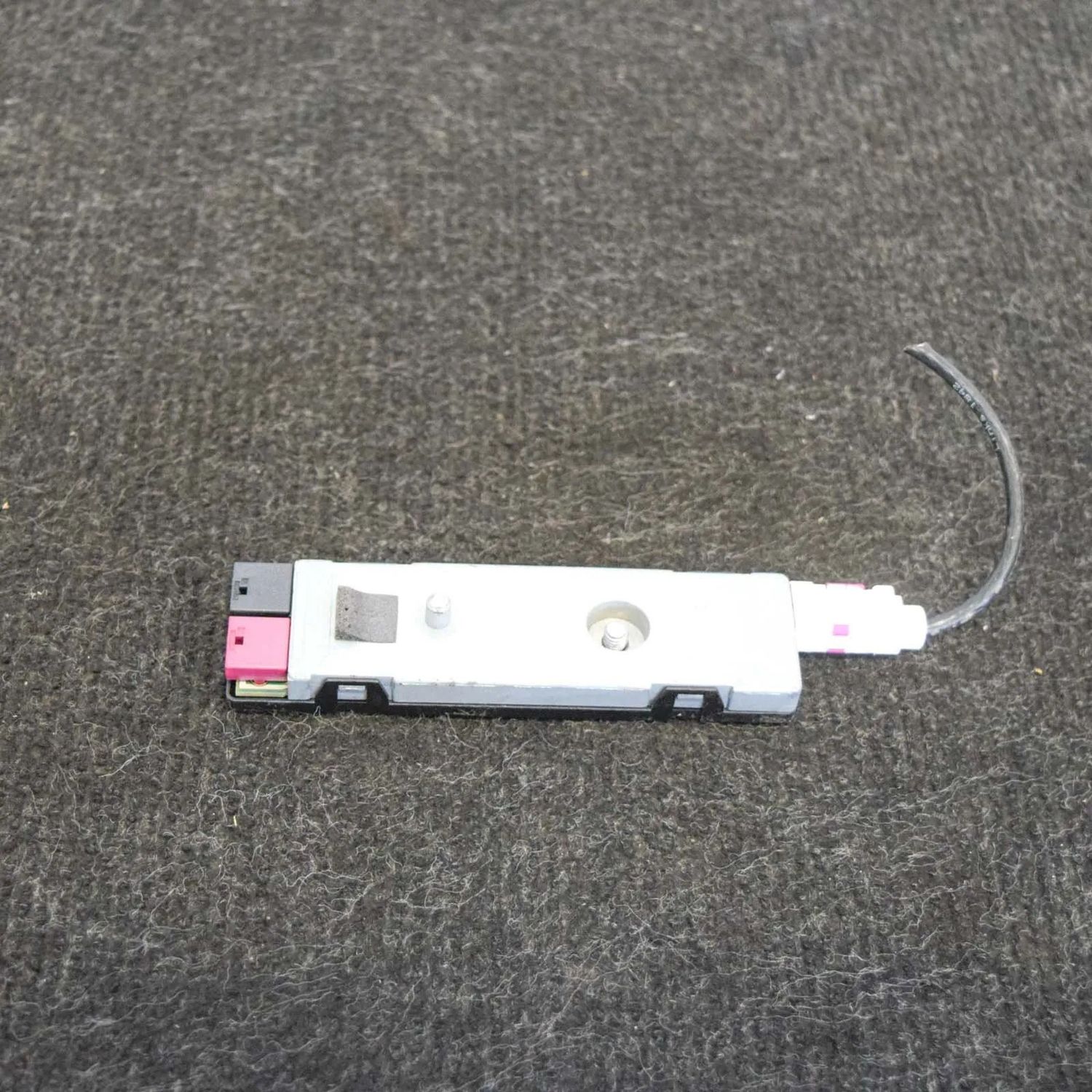A2128201689 Antenna Amplifier MERCEDES-BENZ E-CLASS (W212) (2008-2016) — Europe Delivery