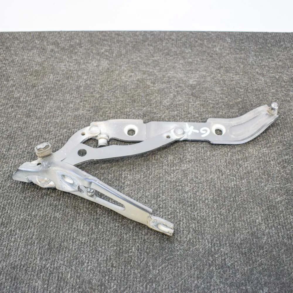 7060627 Left Side Bootlid Hinge BMW 3 SERIES (E90) (2004-2011) — Europe Delivery