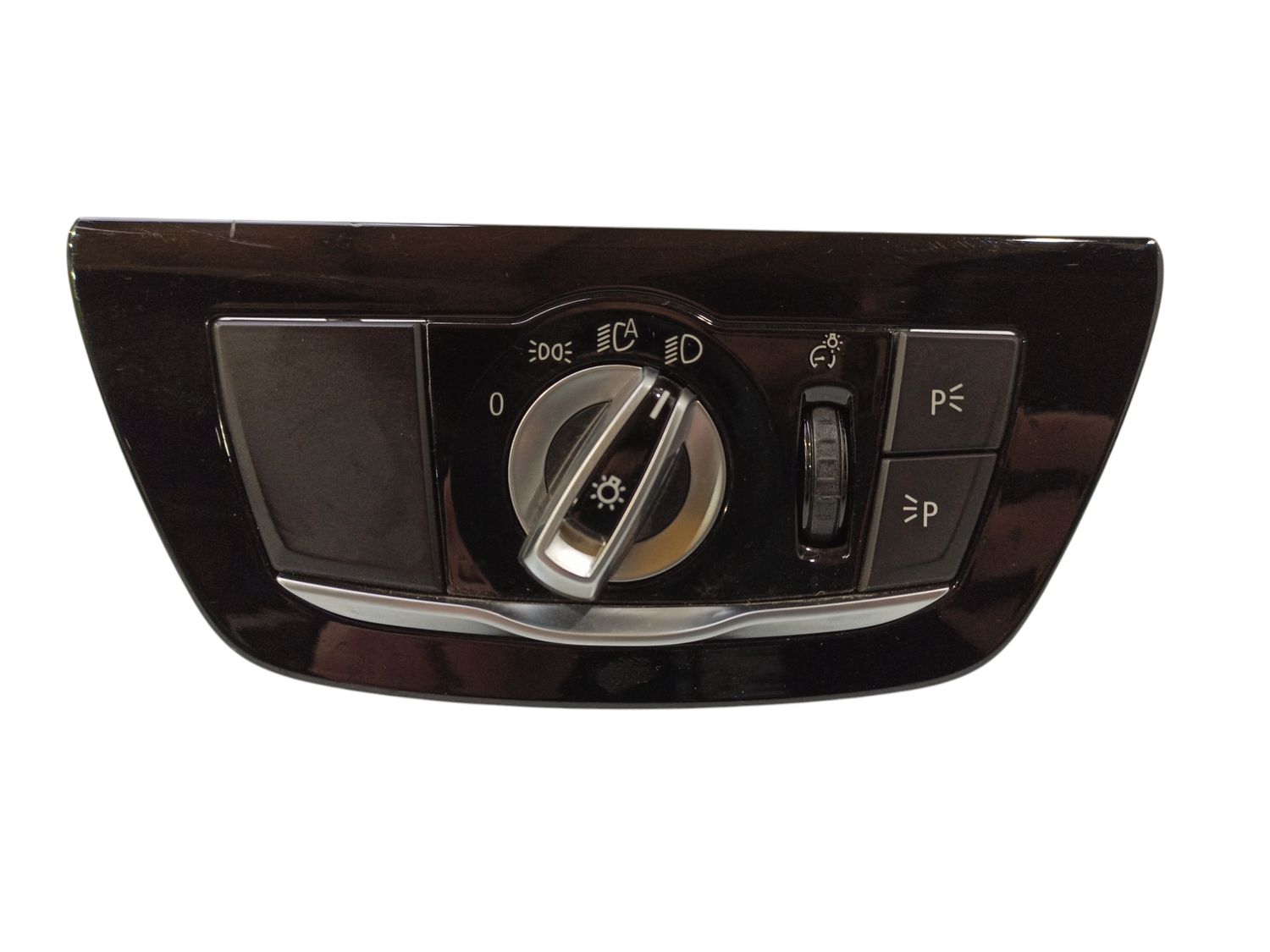 BMW M5 EXMAESTRO ELECTRONICS &amp;amp; STEERING WHEELS OEM 61319472967 — Europe Delivery