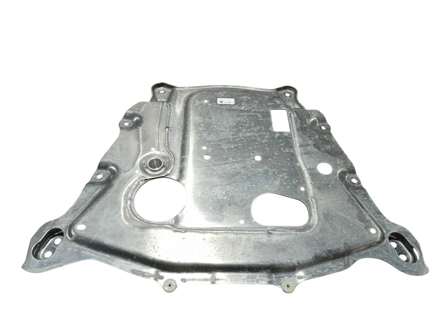 BMW X7 Engine splash shield/under tray OEM 31106895090 — Europe Delivery