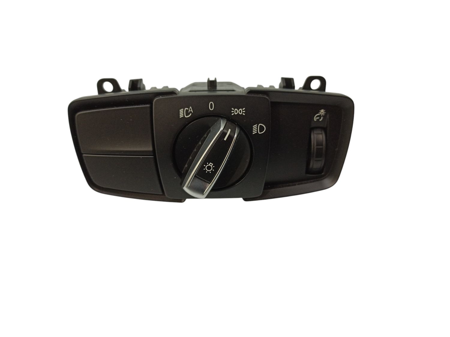 BMW I3 EXMAESTRO ELECTRONICS &amp;amp; STEERING WHEELS OEM 61319390195 — Europe Delivery