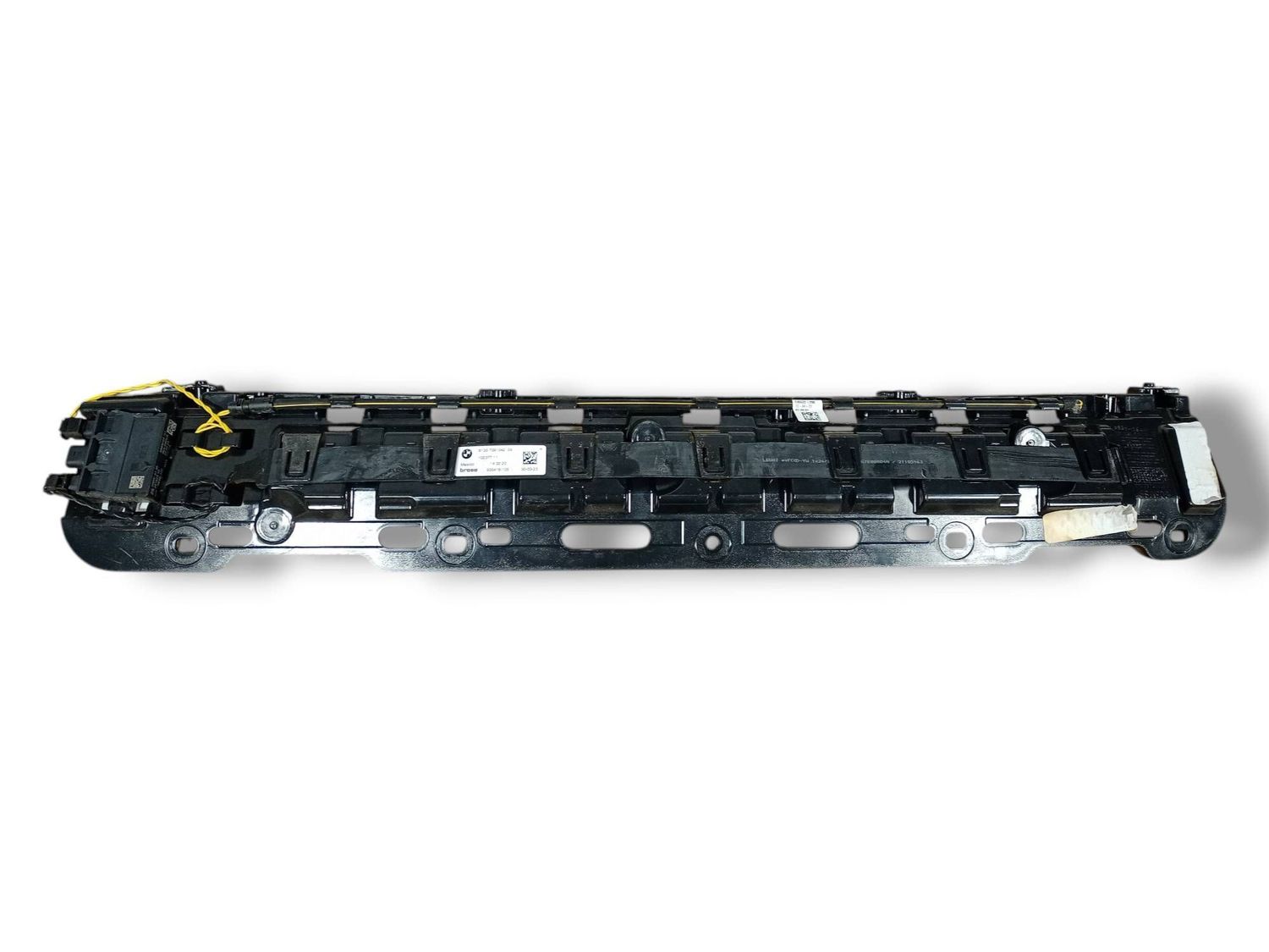 BMW 3 SERIES Rear bumper mounting bracket OEM 51128070332 — Europe Delivery