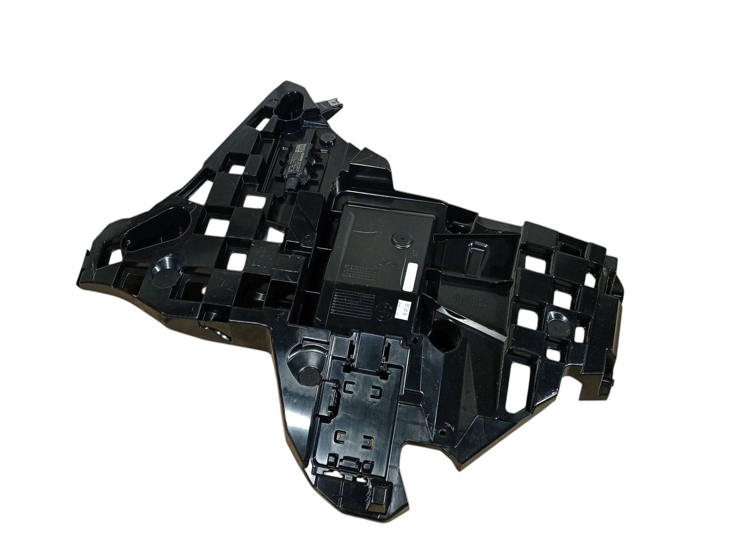 BMW X5 Rear bumper mounting bracket OEM 8085646 — Europe Delivery