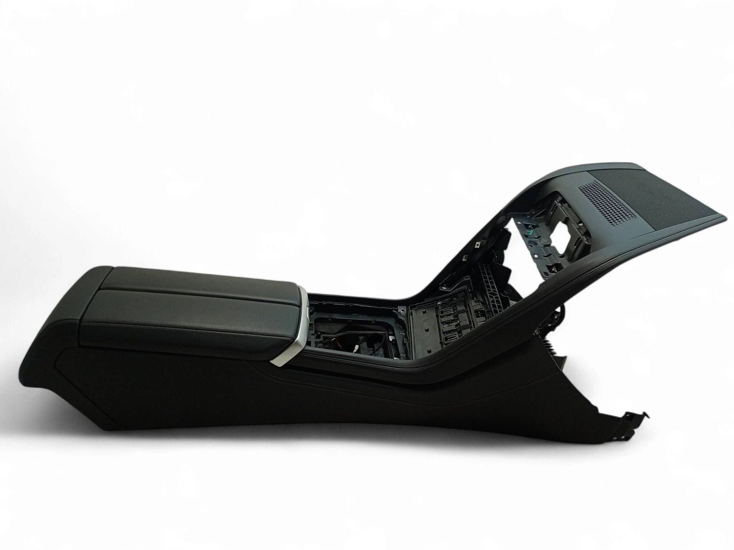 BMW 8 SERIES center Console OEM 51166996365 — Europe Delivery