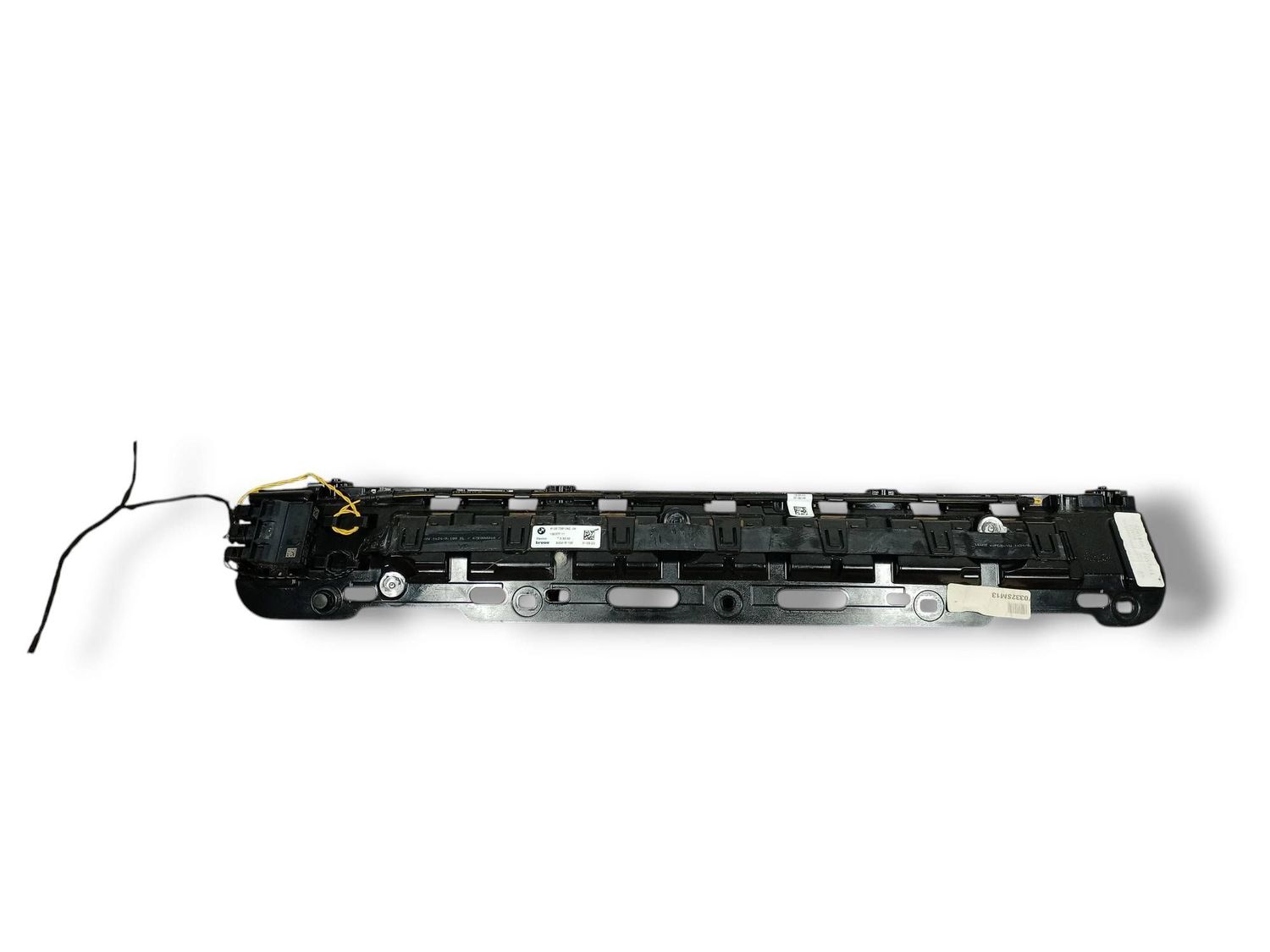 BMW 3 SERIES Rear bumper mounting bracket OEM 51128070332 — Europe Delivery